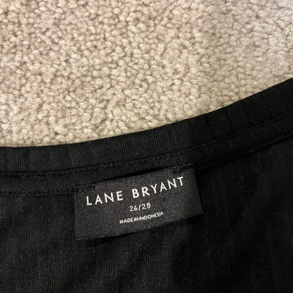 Classic V-Neck Button Tee - Picture 5 of 6